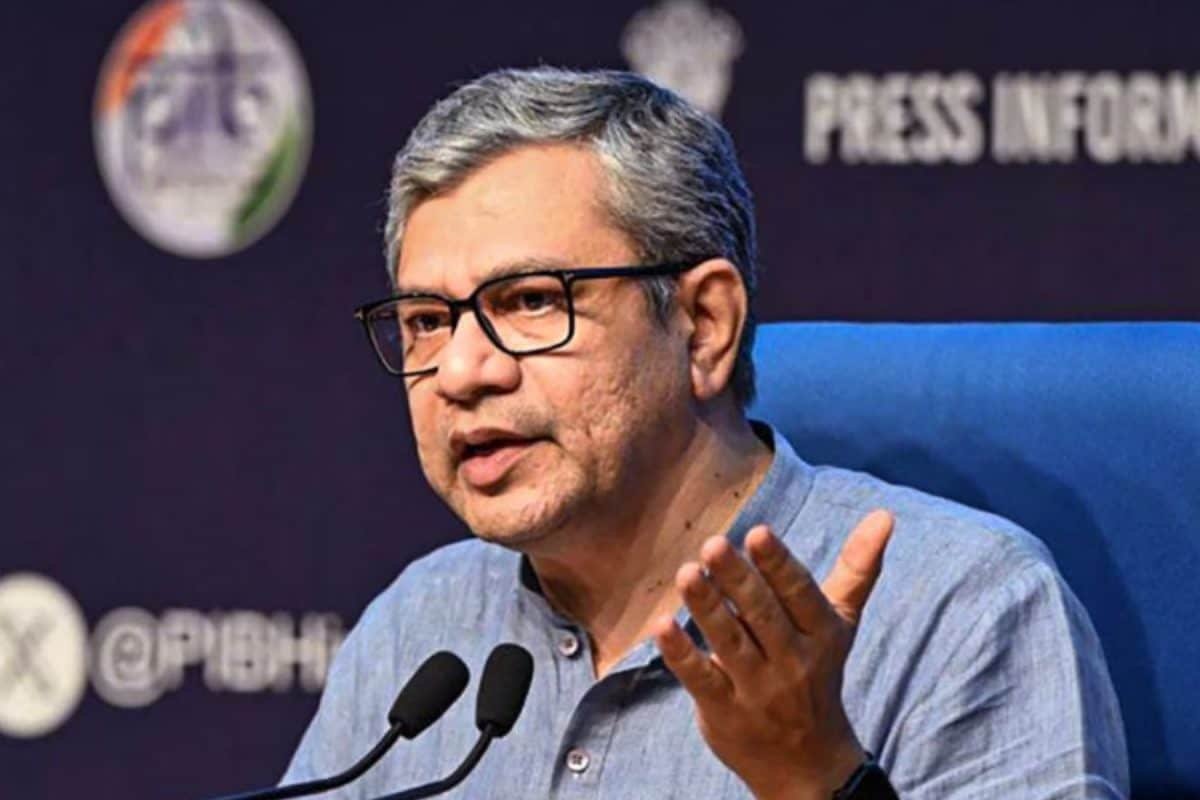 Ashwini Vaishnaw Meets Gaming Industry Players, Discusses E-Sports & Transition To New Law