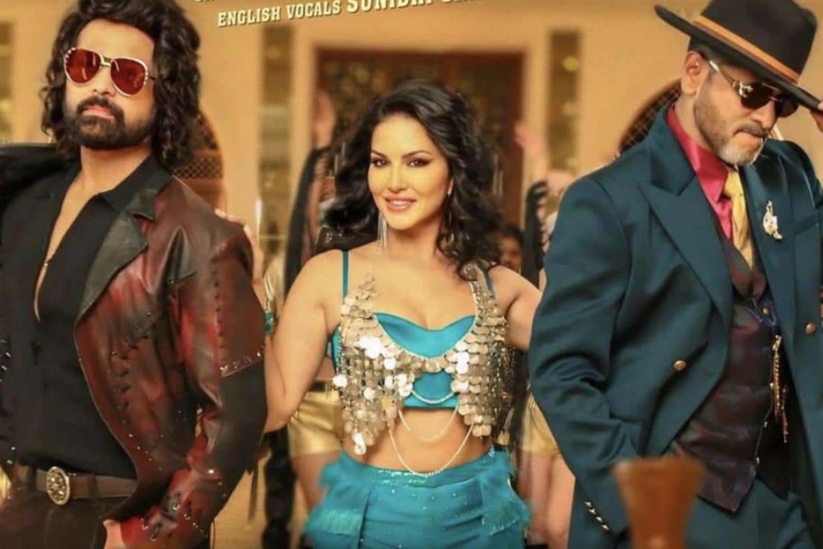 Himesh Reshammiyas Badass Ravi Kumar Likely To Earn Rs 5 Cr On Opening Day Amid Strong Bookings