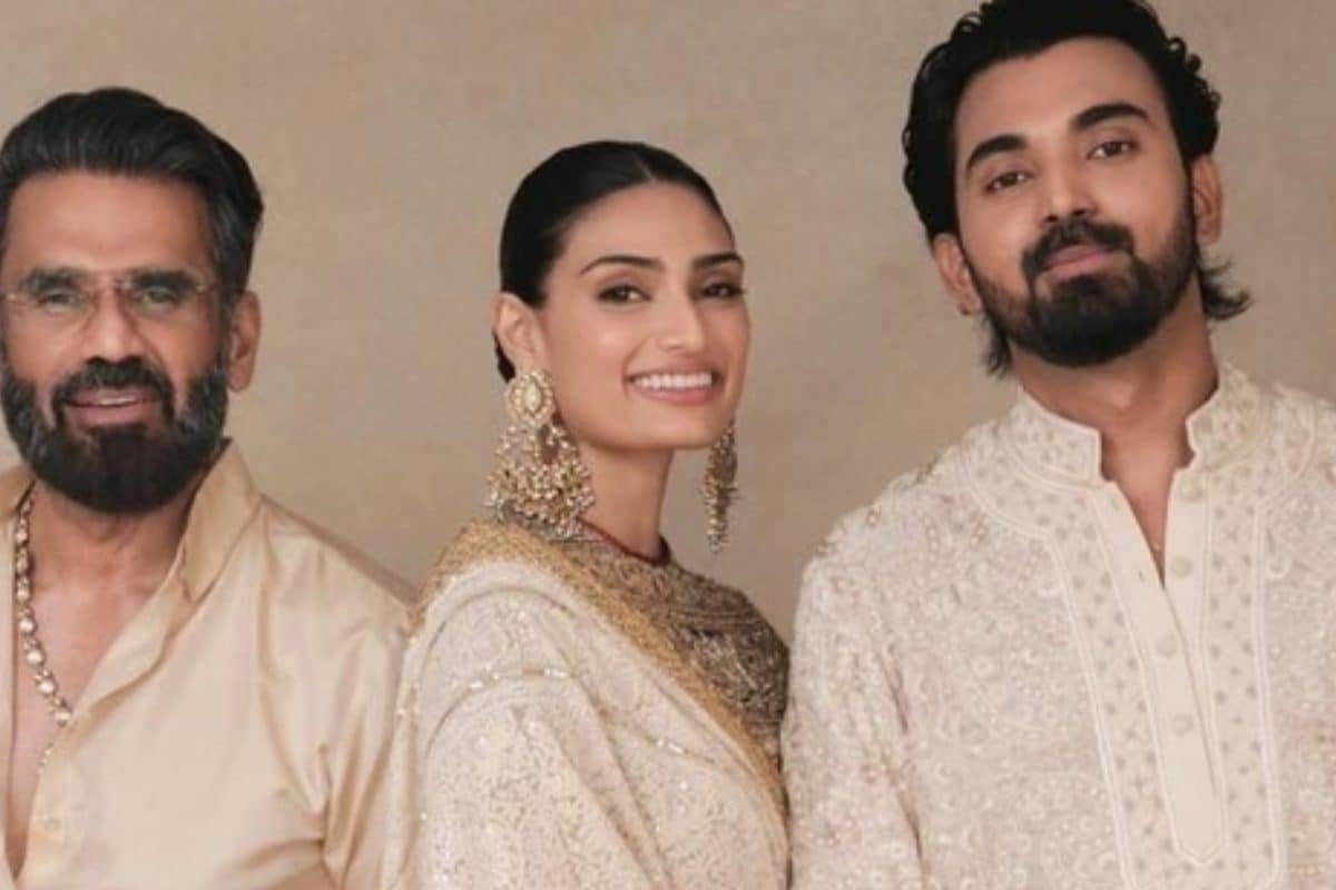 Suniel Shetty, Athiya Celebrate As KL Rahul Makes IPL History: Bat Of The Beast