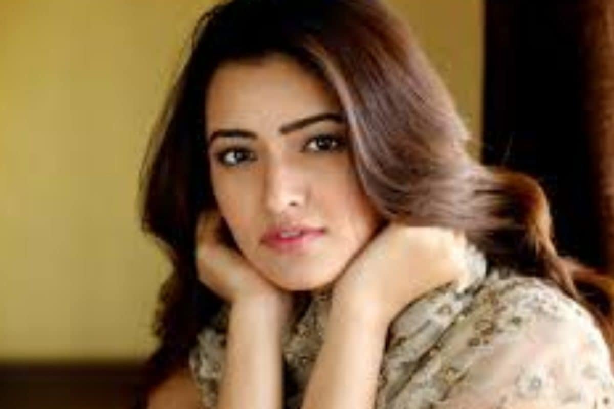 Rukshar Dhillon Blasts Paparazzi For Taking Uncomfortable Pics: Tried to Say Respectfully