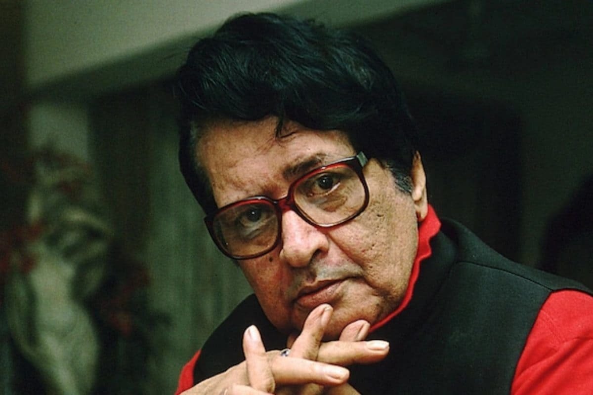 Manoj Kumar Laid to Rest, Sons Immerse His Ashes In Ganga