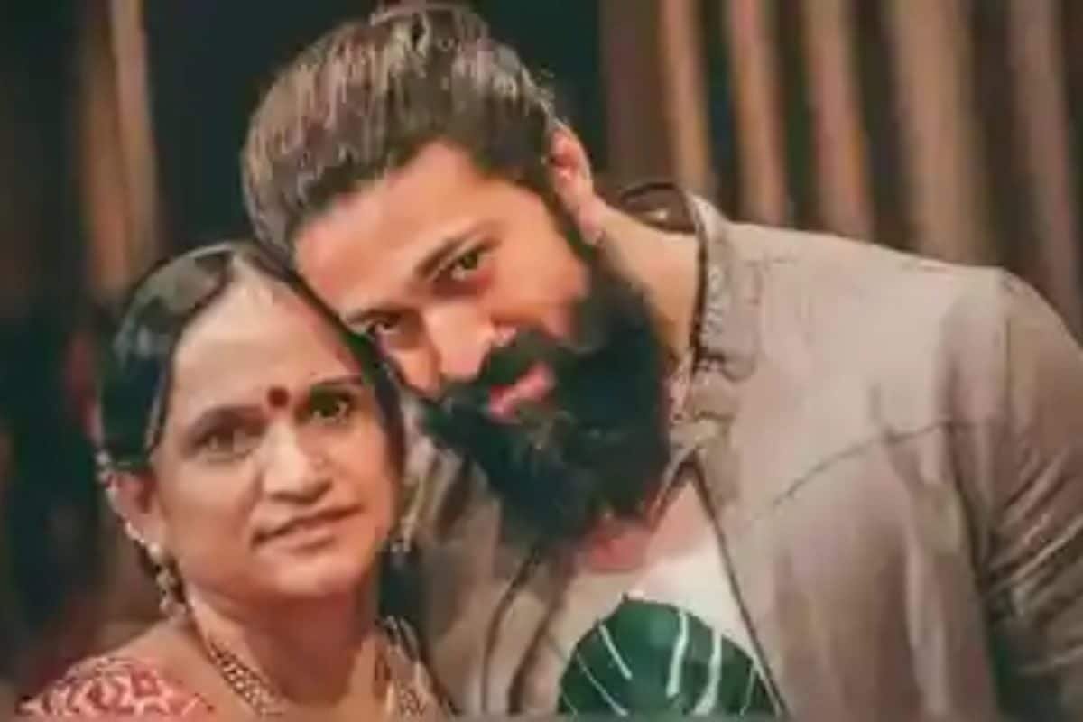 Yashs Mother Refuses To Produce A Film With Him As Lead, Heres Why