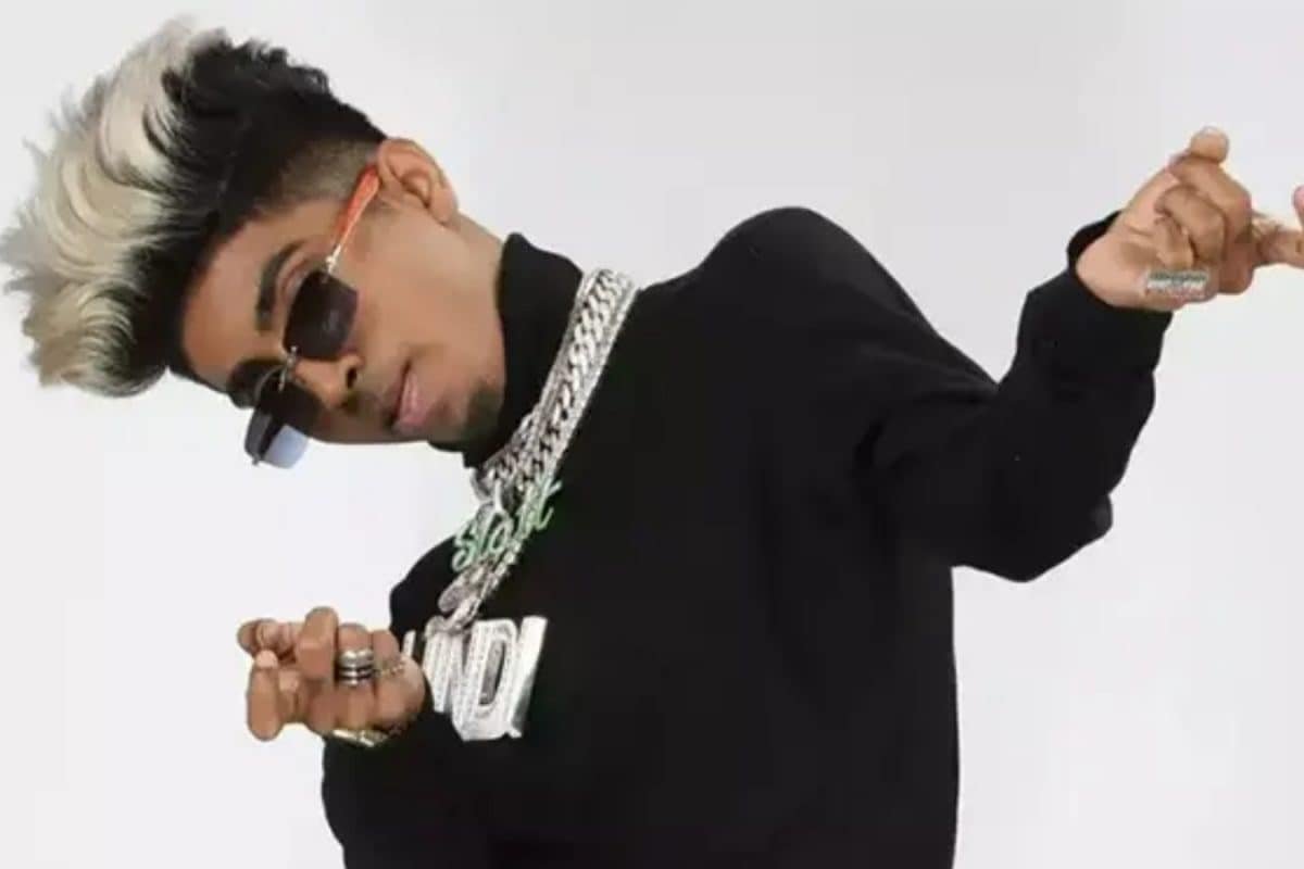 MC Stan Accused Of Sliding Into Influencers DMs With Flirty Texts | Viral Screenshots Inside