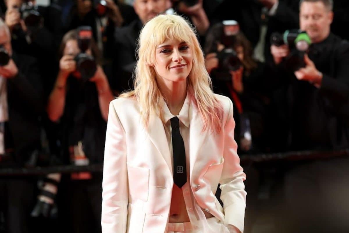 Kristen Stewart’s Directorial Debut Wows Cannes With Four-Minute Standing Ovation