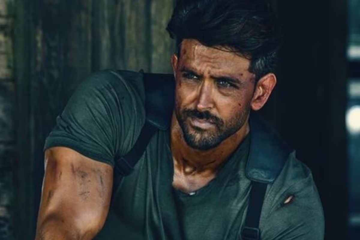 Hrithik Roshan’s Sword Fight Scene From War 2 LEAKED, Video Clip Breaks the Internet