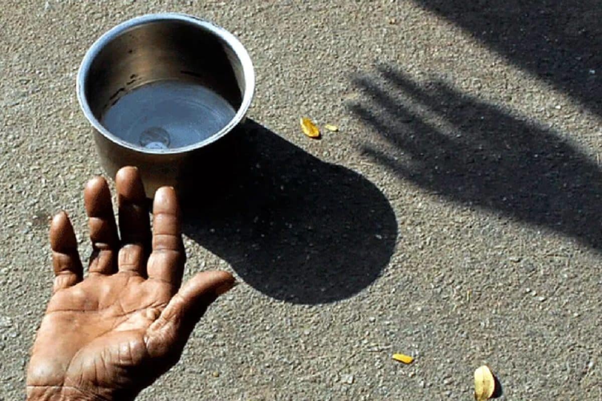 Pakistans $40-Billion Begging Industry Sparks Global Alarm, Thousands Deported