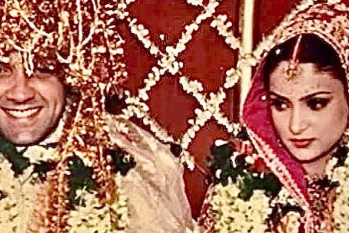 Dharmendra Calls Bobby Deol, Tanya Darling Kids; Sends Wishes On Wedding Anniversary