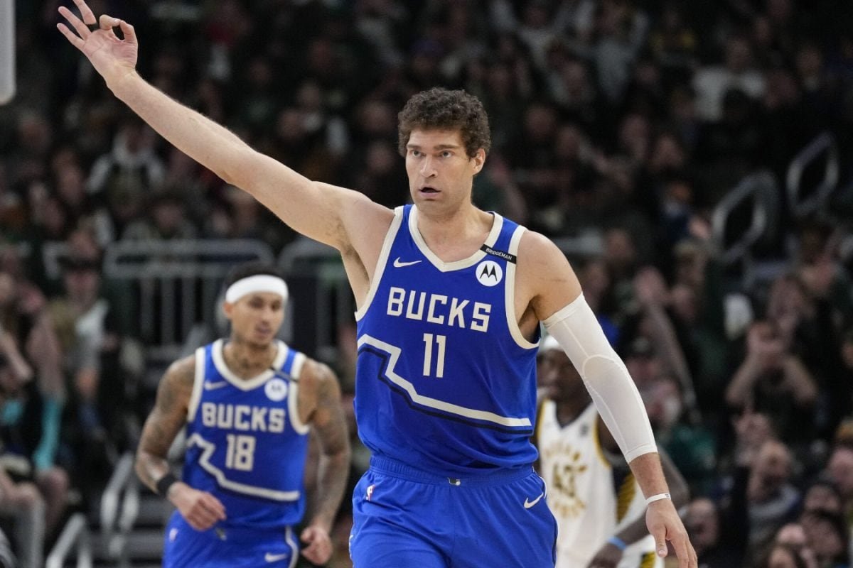 From Awful To Awesome: Brook Lopez Sees Milwaukee Bucks Championship Calibre In New-Look Clippers