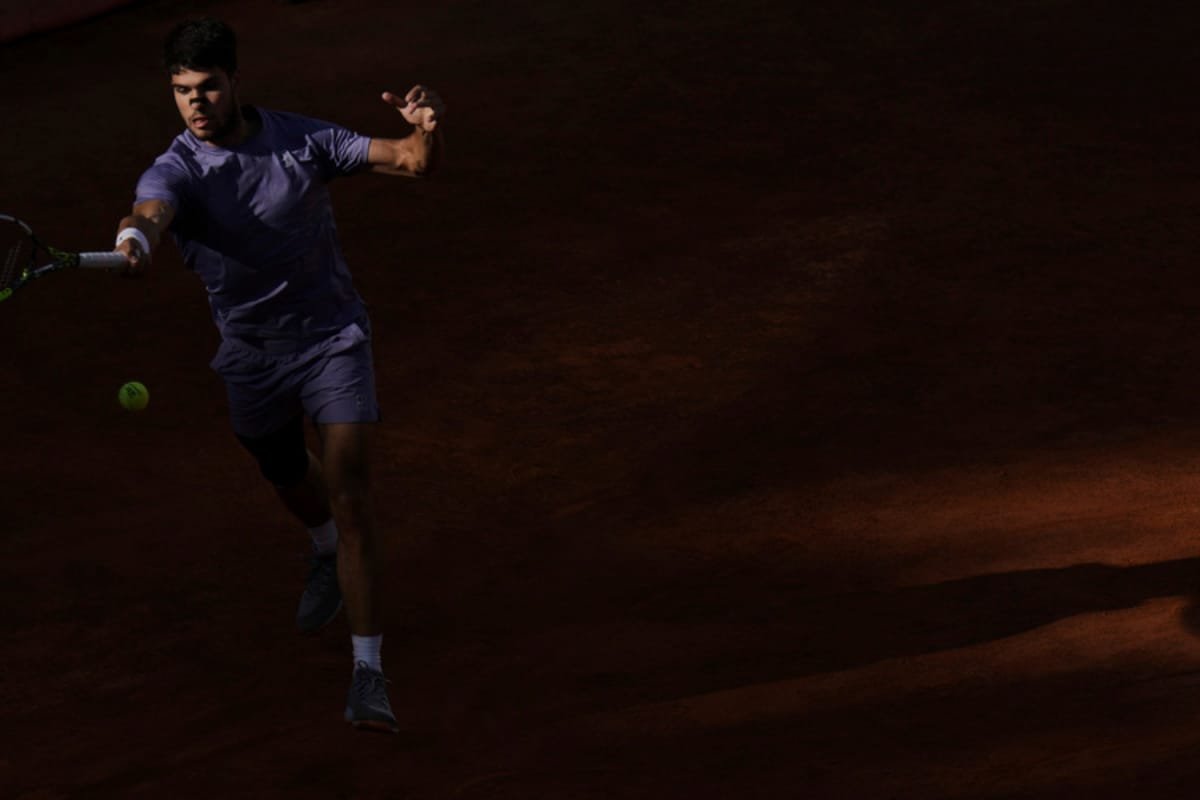 Man To Beat Carlos Alcaraz Wary Of Sharper Jannik Sinner At French Open