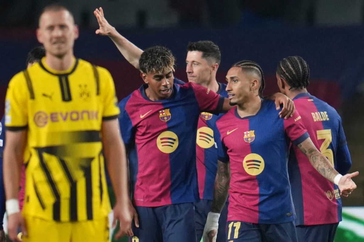 UEFA Champions League: Sensational Barcelona Thrash Hapless Borussia Dortmund