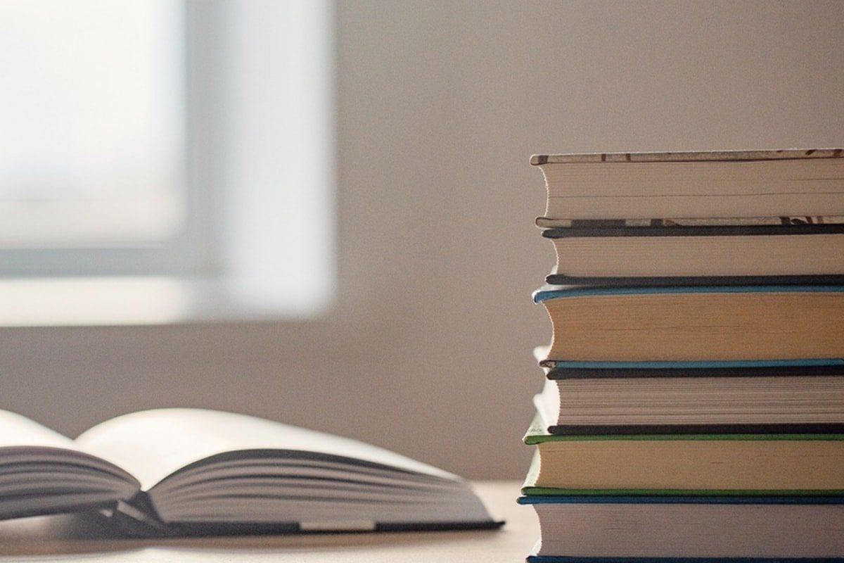 10 Must-Read Books That Will Transform The Way You Manage Money