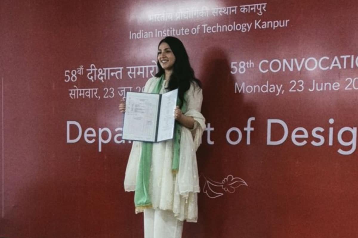 Who Is Amrita Walia? IIT Kanpur Topper Who Got Microsoft Job With Record Package