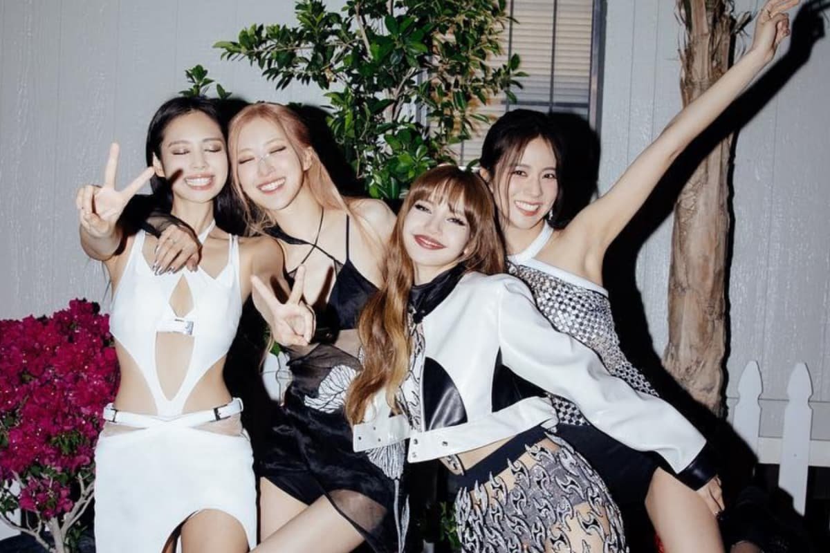 BLACKPINK Becomes First Female K-Pop Group To Score 10 Entries On Hot 100