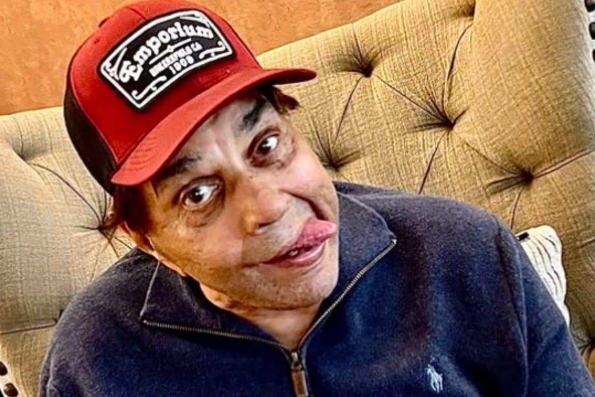 Dharmendra’s New Goofy Photo Is Winning Hearts, Fans Say ‘Love You’ | See Here