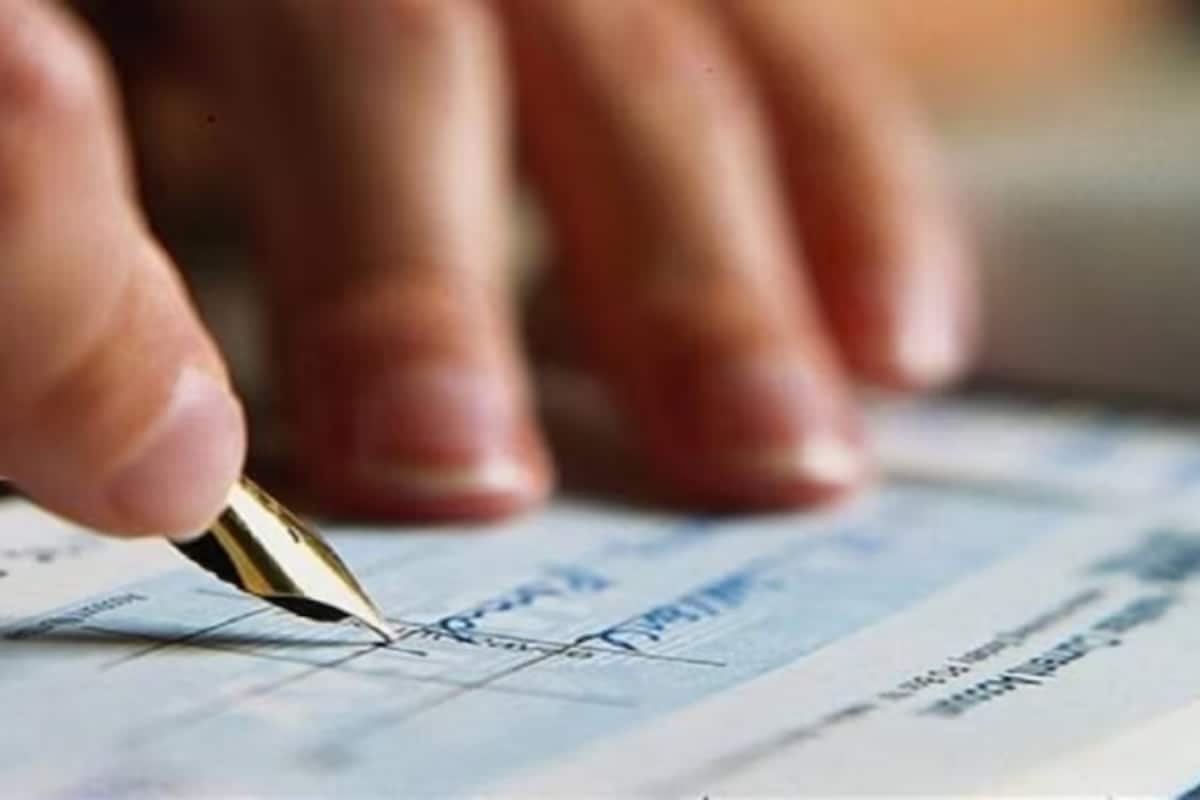 Do You Know Why Cheques Are Signed On The Back?