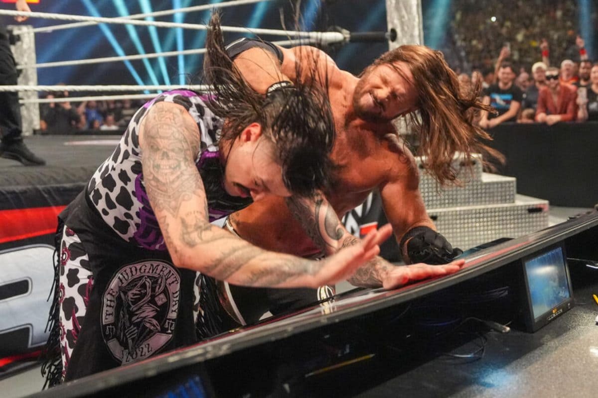 WWE RAW Results: Bron n Bron Connection Win, Rey Mysterio Gets The Better Of AJ Styles