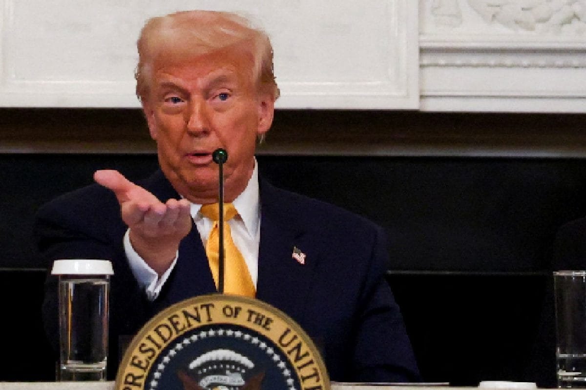 Dollar Crumbles As Trump Tariffs Stir Recession Fears