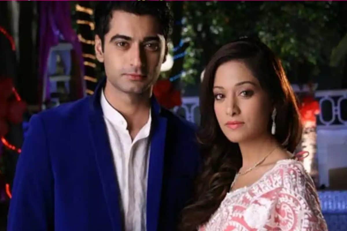 Amrita Raos Sister Preetika Says Beintehaa Co-Star Harshad Arora Sleeps With Every Woman | Viral