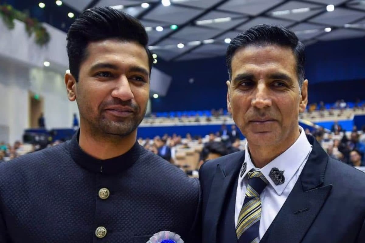 Akshay Kumar, Vicky Kaushal NOT Fighting Over Film On Operation Sindoor: Twinkle Khanna