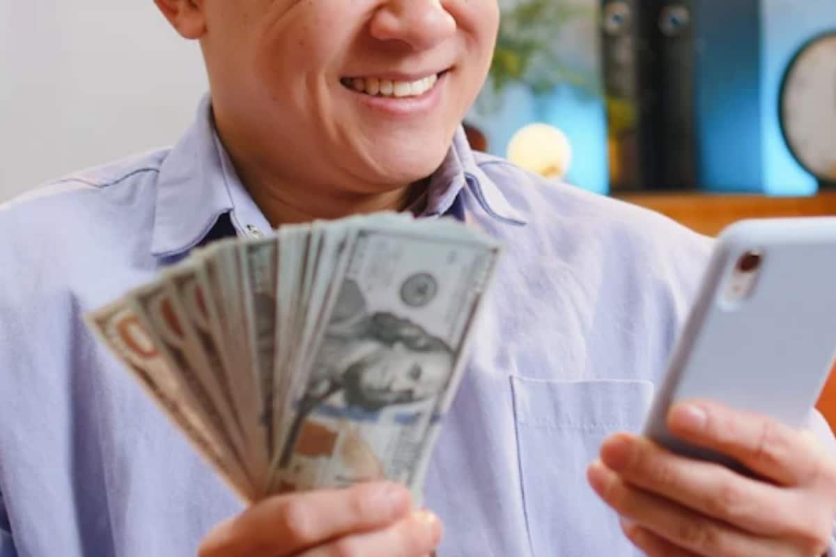 How Much Emergency Fund Should You Keep, Where Should It Be Parked?