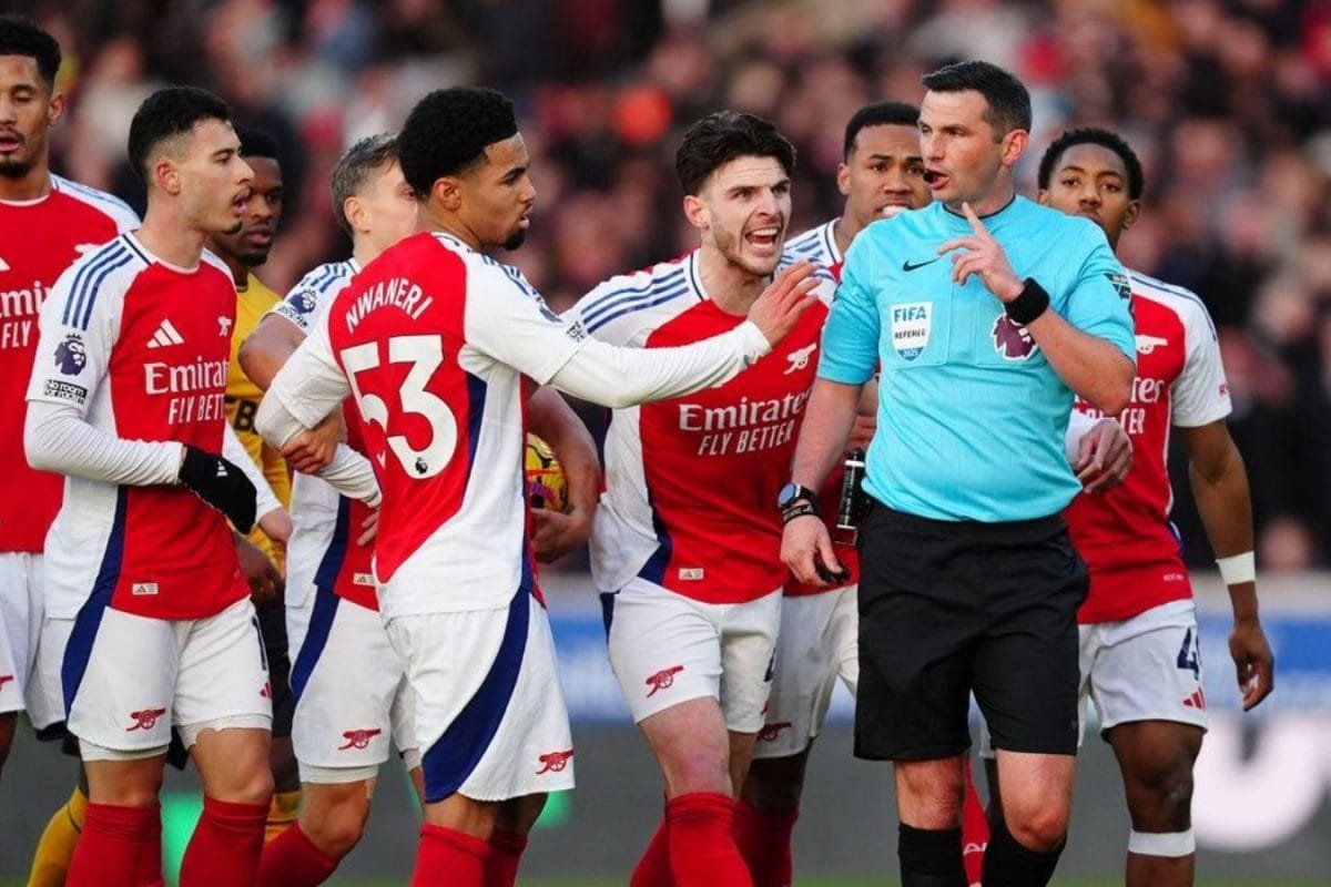 Arsenal Fined By FA For Heated Player Reactions After Lewis-Skelly Red Card vs Wolves