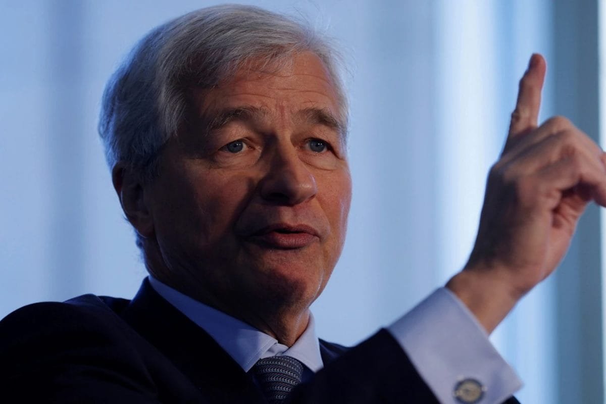 F***ing Dont Care...: JPMorgan CEO Slams Work From Home Petition Amid Layoffs