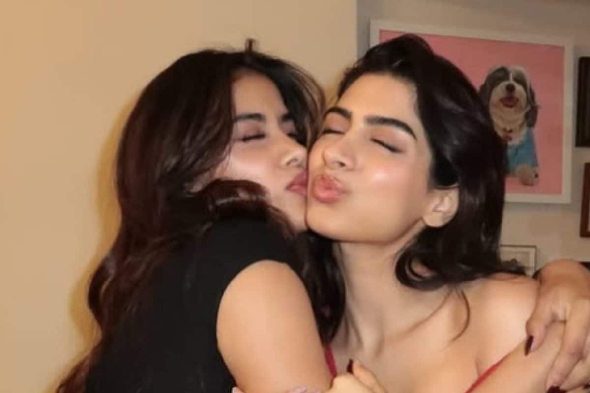 Cosmetic Surgeon Reveals Surgeries Opted By Bollywood: Mommy Makeover, Breast Upliftment