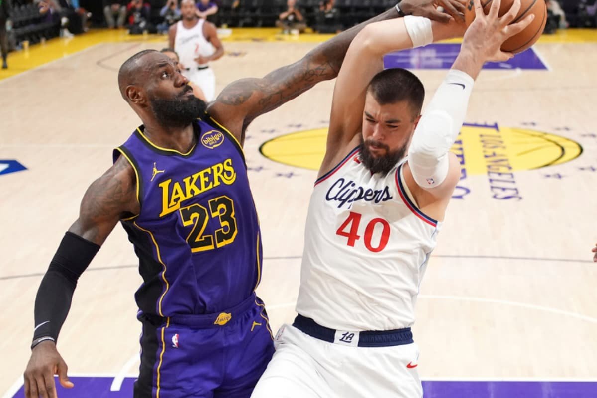 NBA: Lakers Edge Clippers In Thrilling LA Showdown