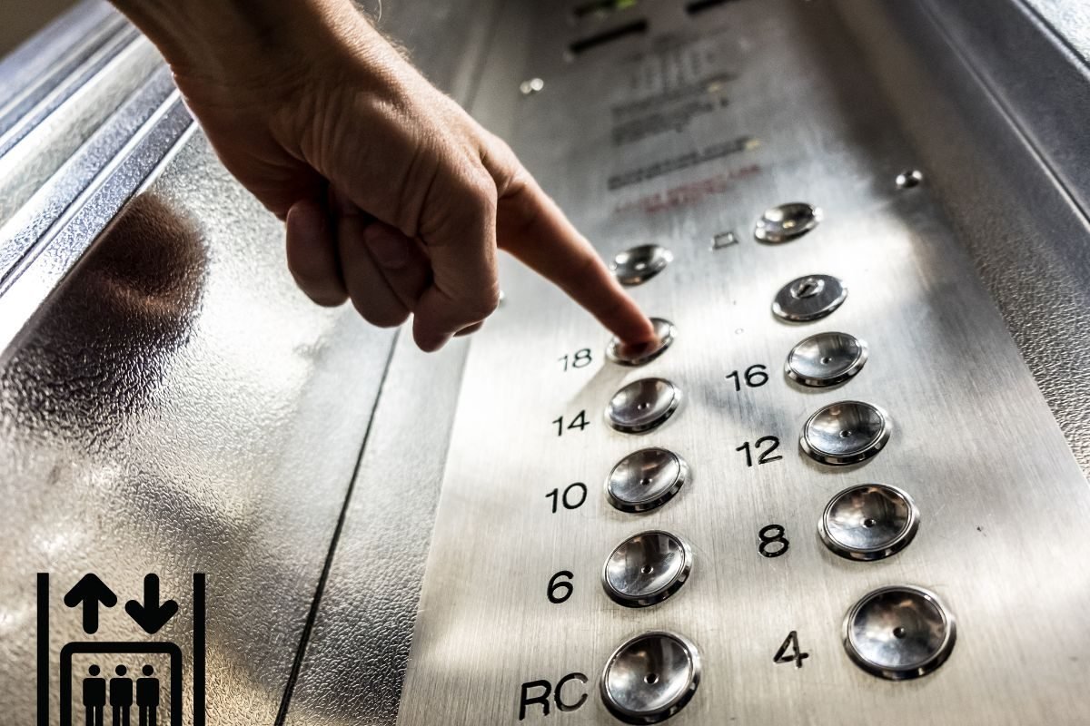 लिफ्ट में आ जाए खराबी तो किन चीज़ों का ध्यान रखना है जरूरी? ऐसा बिलकुल न करें