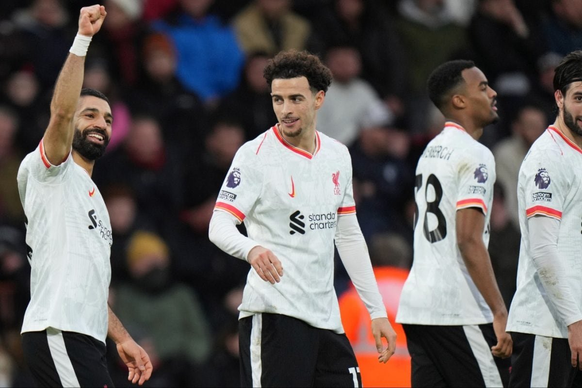 Premier League: Mohamed Salahs Double Takes Liverpool Nine Points Clear At The Top