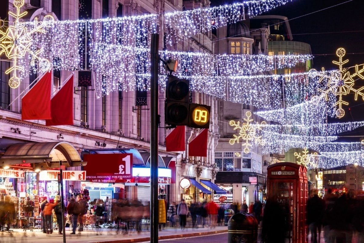 A Work Trip You’d Actually Want: This Real Estate Firm Is Sending 1,000 Employees To London