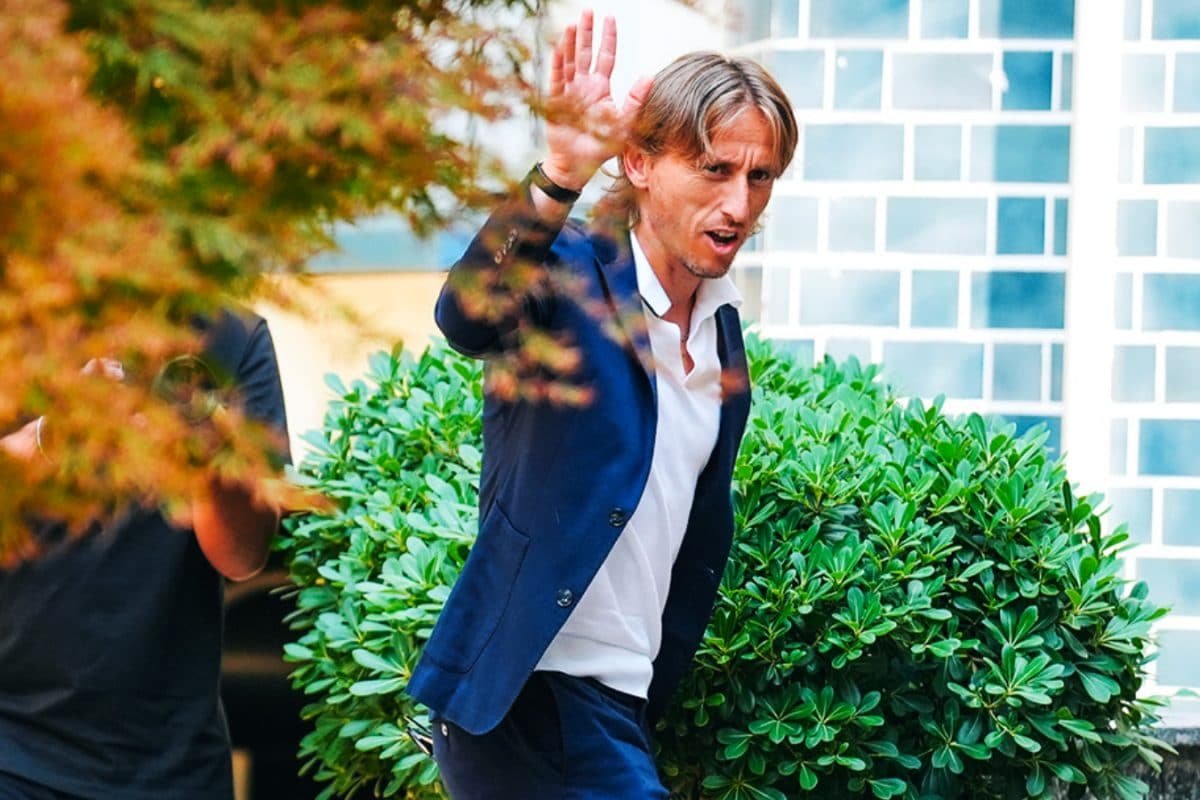 Luka Modric Arrives In AC Milan On Free Transfer; Says Happy To Start A New Chapter