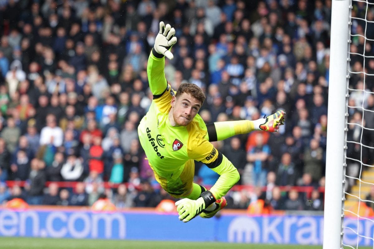 Everton Sign Goalkeeper Mark Travers On Four-Year Deal Until 2029