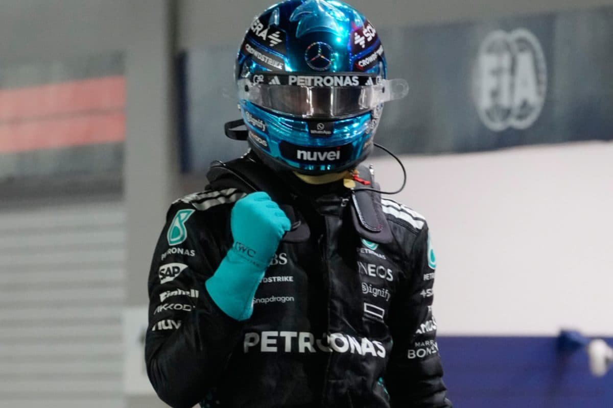 Mercedes George Russell Claims Singapore GP Pole While McLaren Struggle