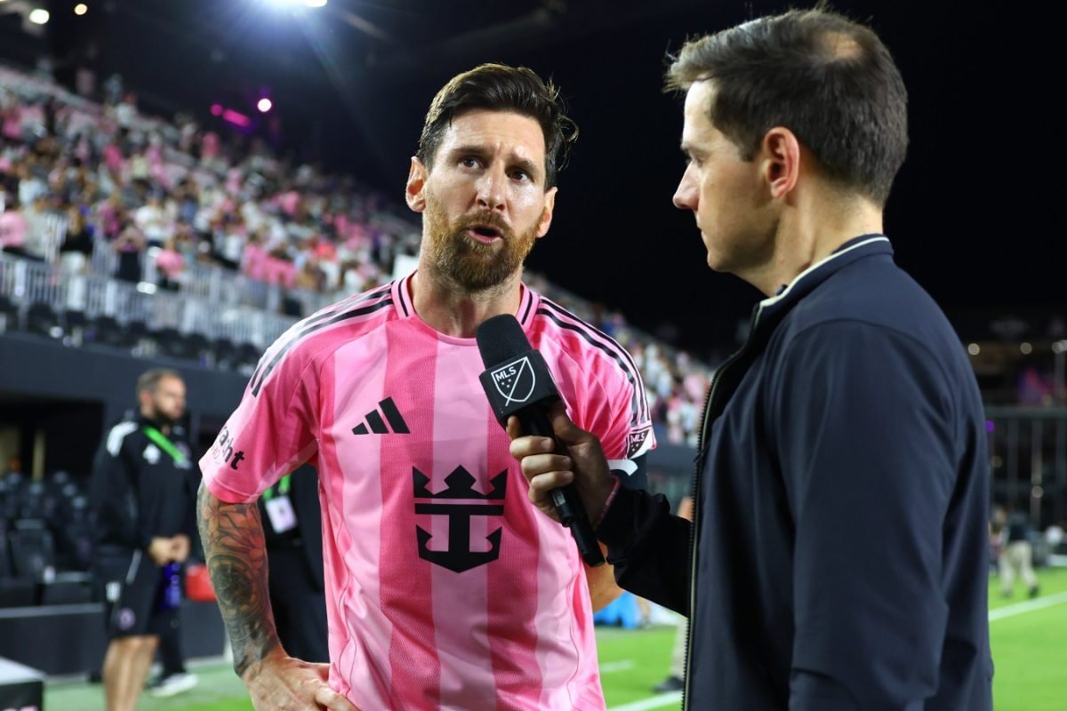 Irked Lionel Messi Calls Out MLS Referee Who Told Me He Doesnt Know The Rule