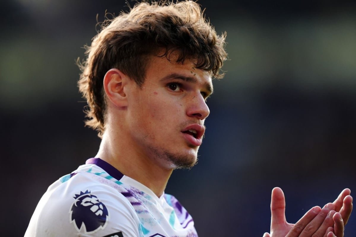 Transfer News: Liverpool Set To Sign Milos Kerkez As Deal Nears Completion