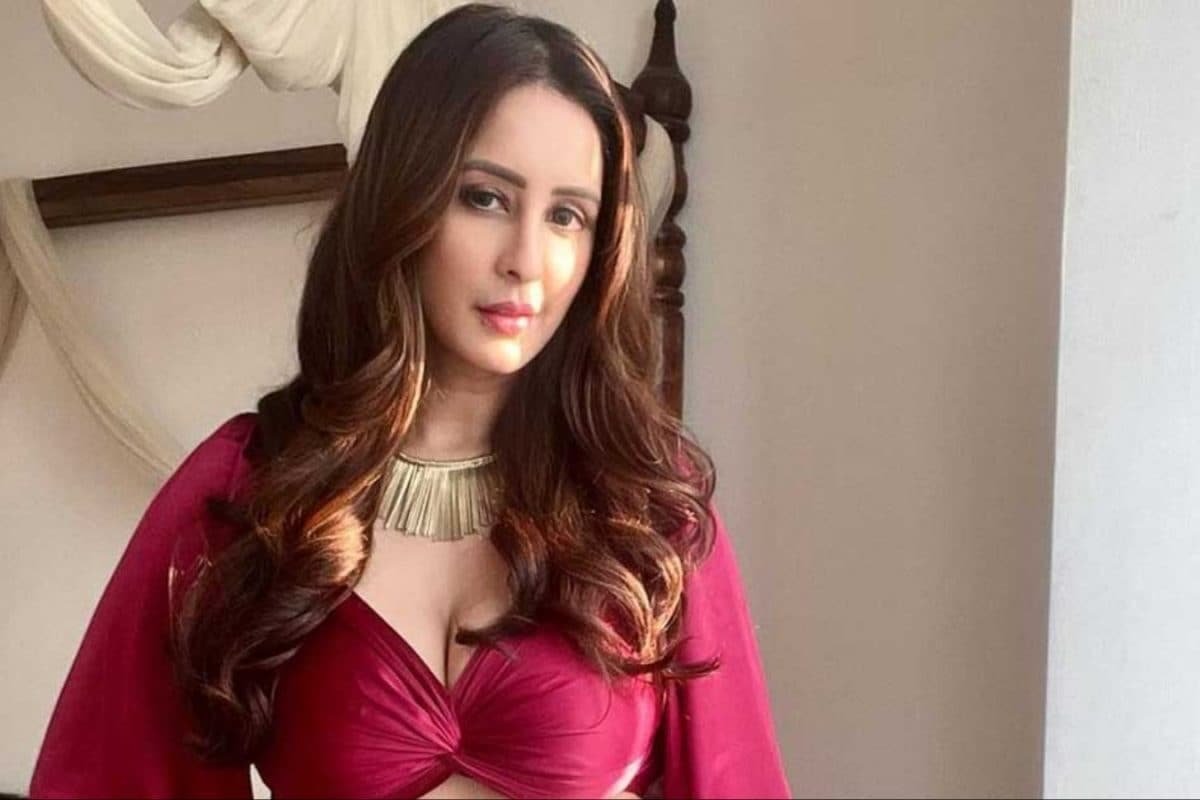 Chahatt Khanna Talks About ‘Compromise’ Culture in Films: ‘Happens Everywhere’