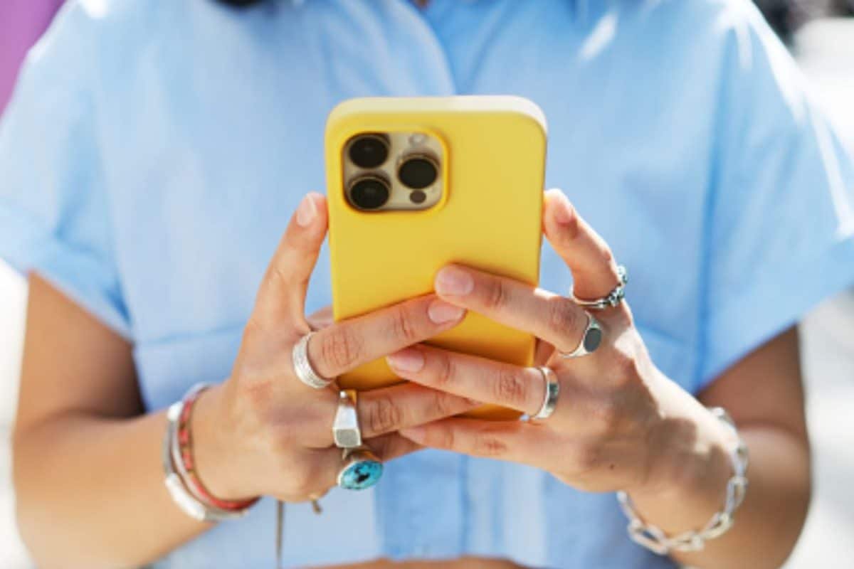 Miss EMI Payments? Your Mobile Phone Could Be Remotely Locked, Here’s What You Should Know