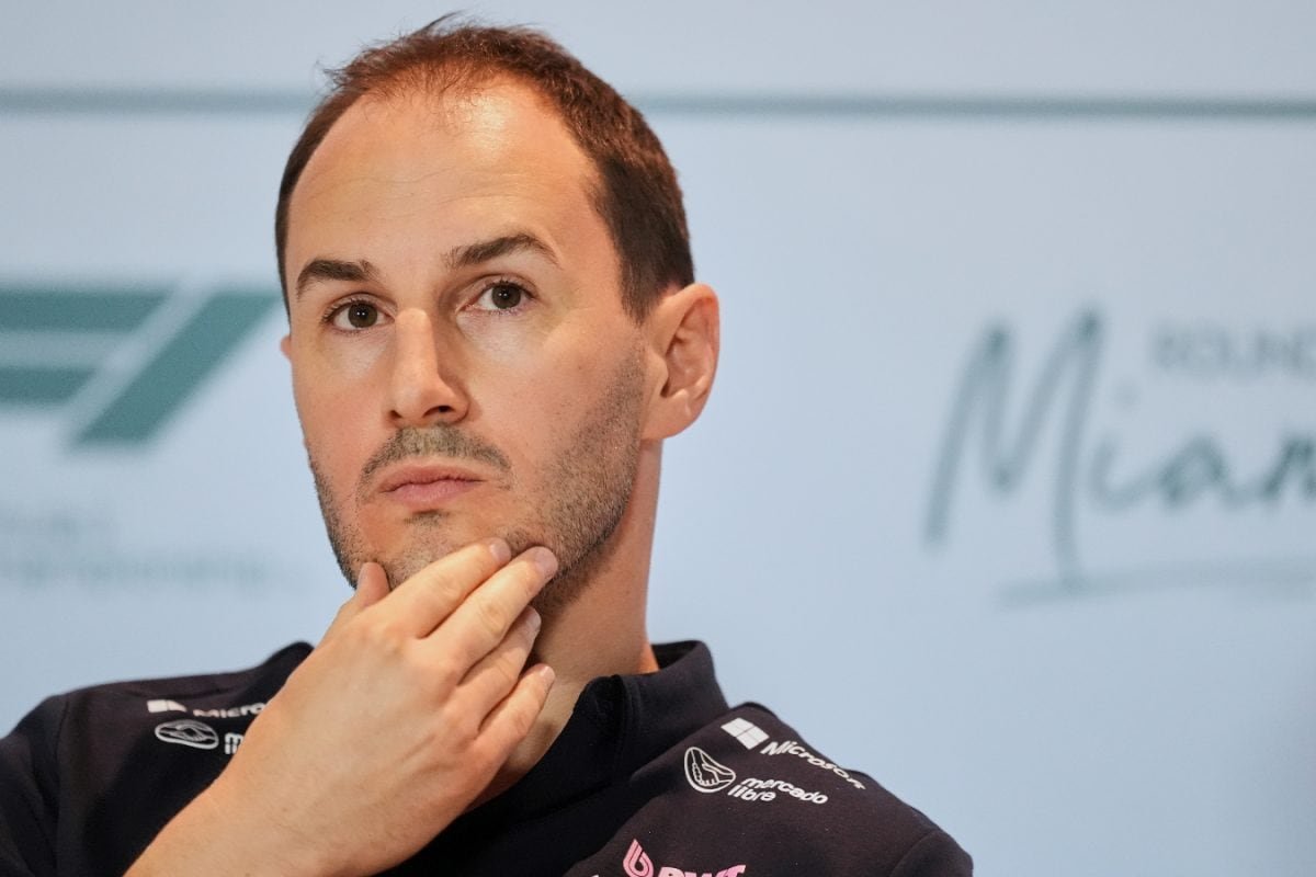 Alpine Announce Shock Exit! F1 Team Principal Oliver Oakes Resigns