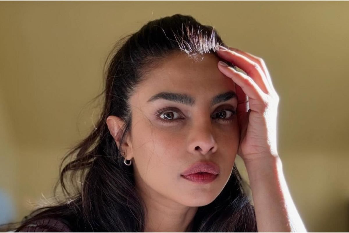 Priyanka Chopras Mom Defended Her When Scary Dostana Director Was Rude: If You Want Her To Die On Set...