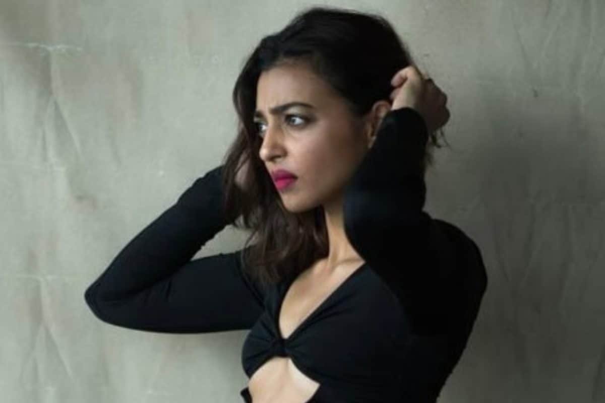 Radhika Apte Looks Stunning As She Flaunts Toned Physique In Throwsupport Photo, Fans React