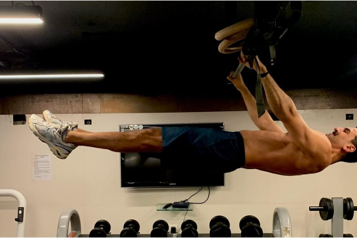 Ranbir Kapoor Undergoes Intense Training For Love And War, Aces Front Lever Pull-Up In UNSEEN Pic