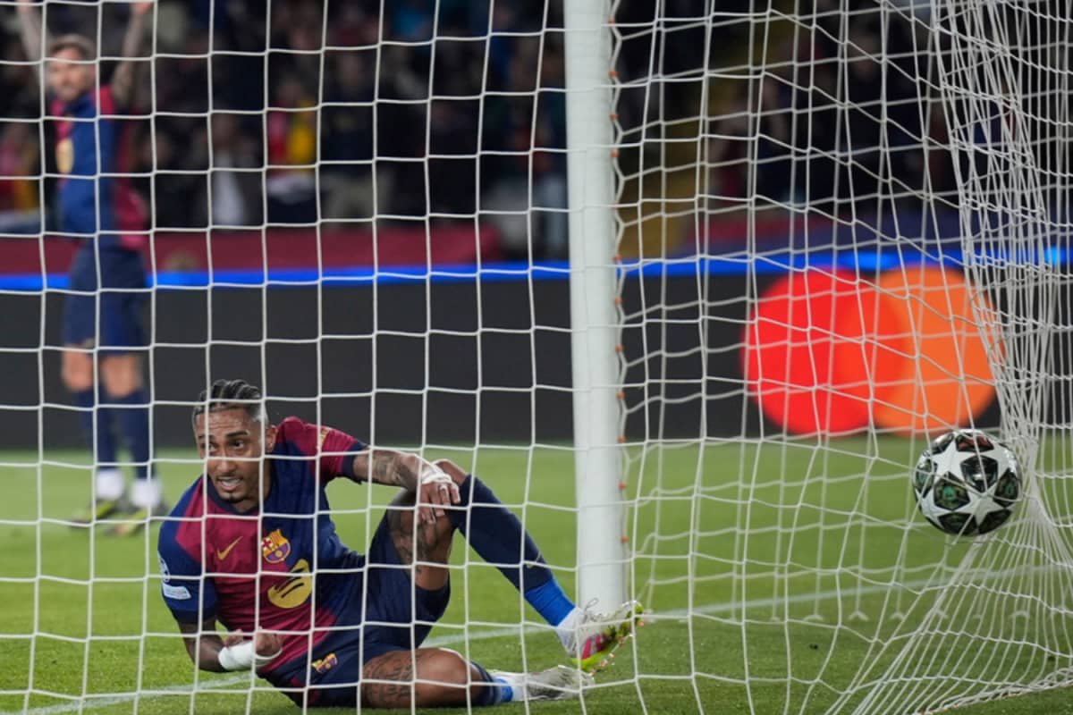 Raphinha Apologises To Barcelona Teammate For His Sliding Tap-In Against Borussia Dortmund