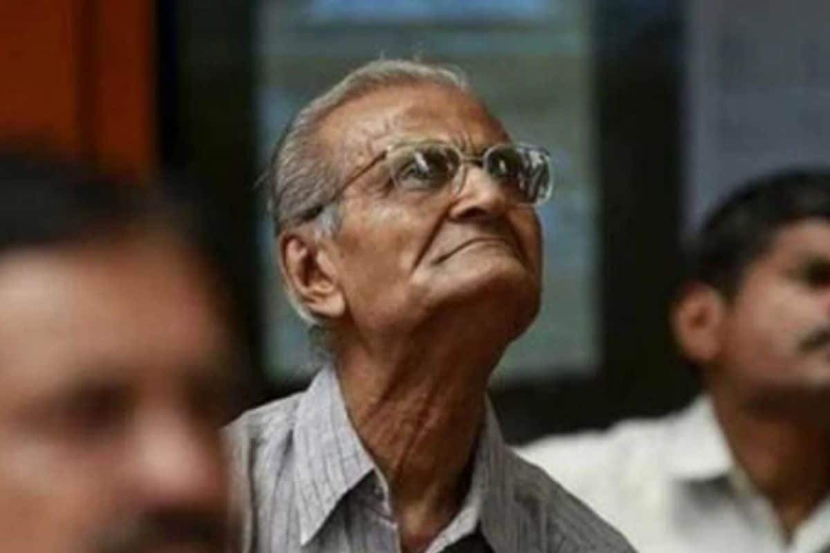 Income Tax Deduction Limit, NSS Withdrawals: How Budget 2025 Will Impact Senior Citizens?