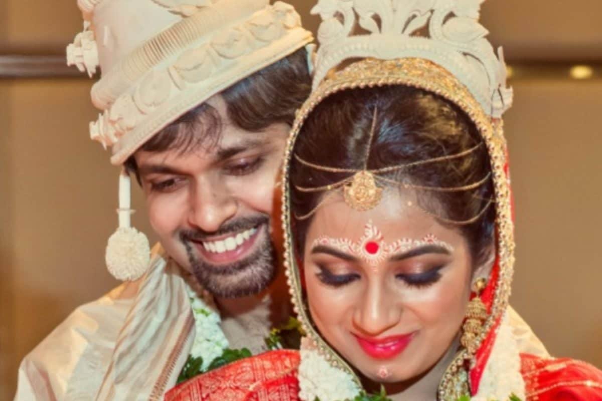 Shreya Ghoshal Shares Unseen Photos On 10th Wedding Anniversary, Says ‘Still Remember This Day’