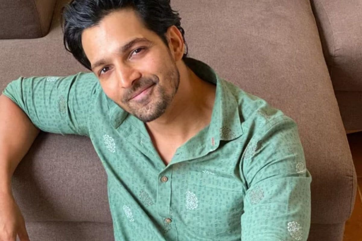 Harshvardhan Rane Celebrates Sanam Teri Kasams Successful Re-run In Theatres