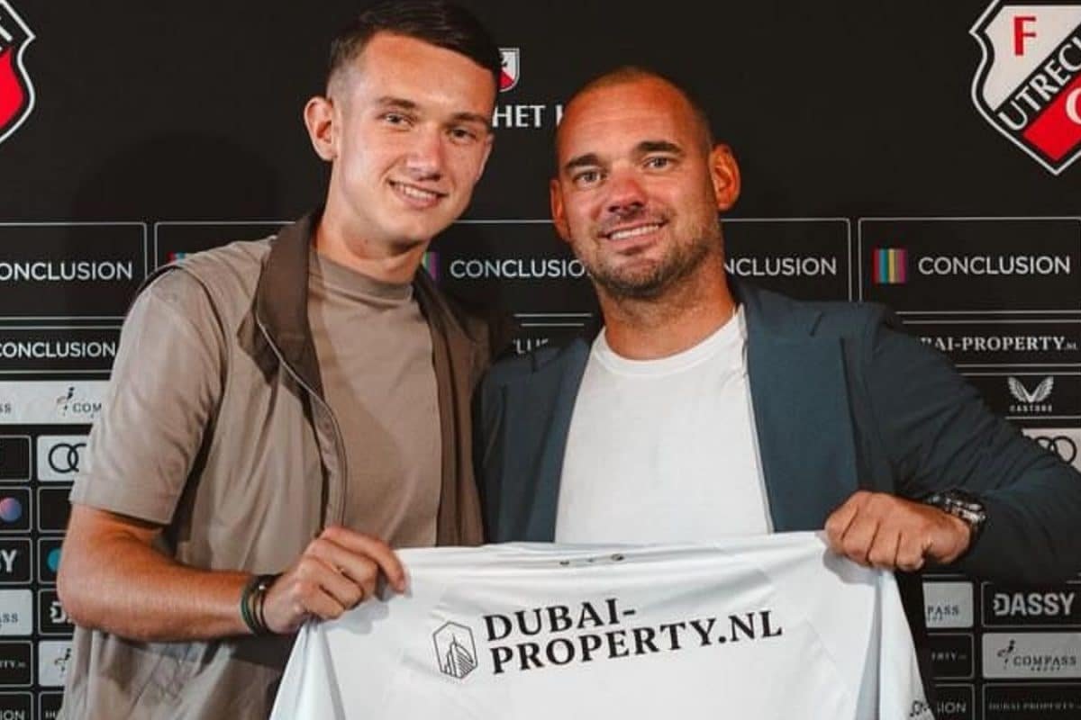 A Young Sneijder Returns! Dutch Legends Son Signs First Professional Contract