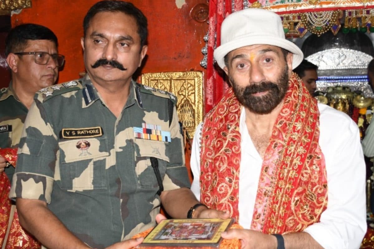 Sunny Deol Seeks Blessings At Mateshwari Tanot Rai Mata Temple Ahead Of Jaat Release | Photos