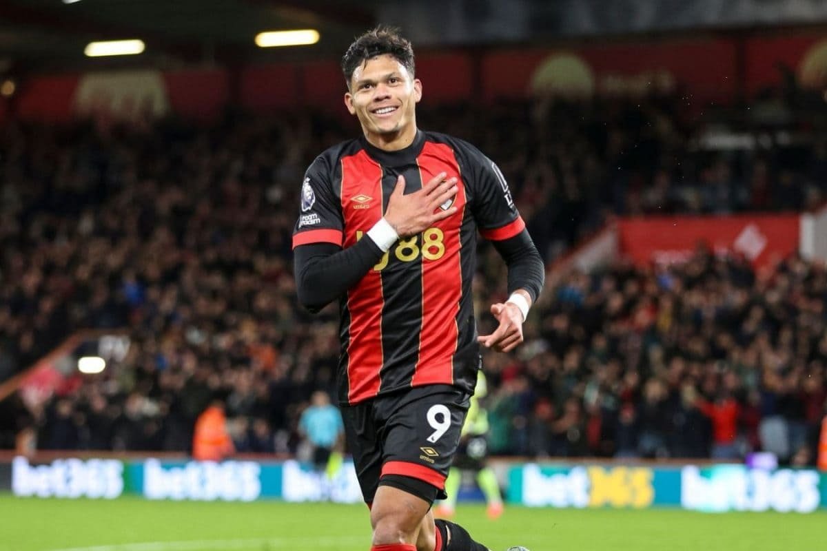 Premier League: Evanilsons Red Card In Bournemouths Stalemate Against Manchester United Rescinded