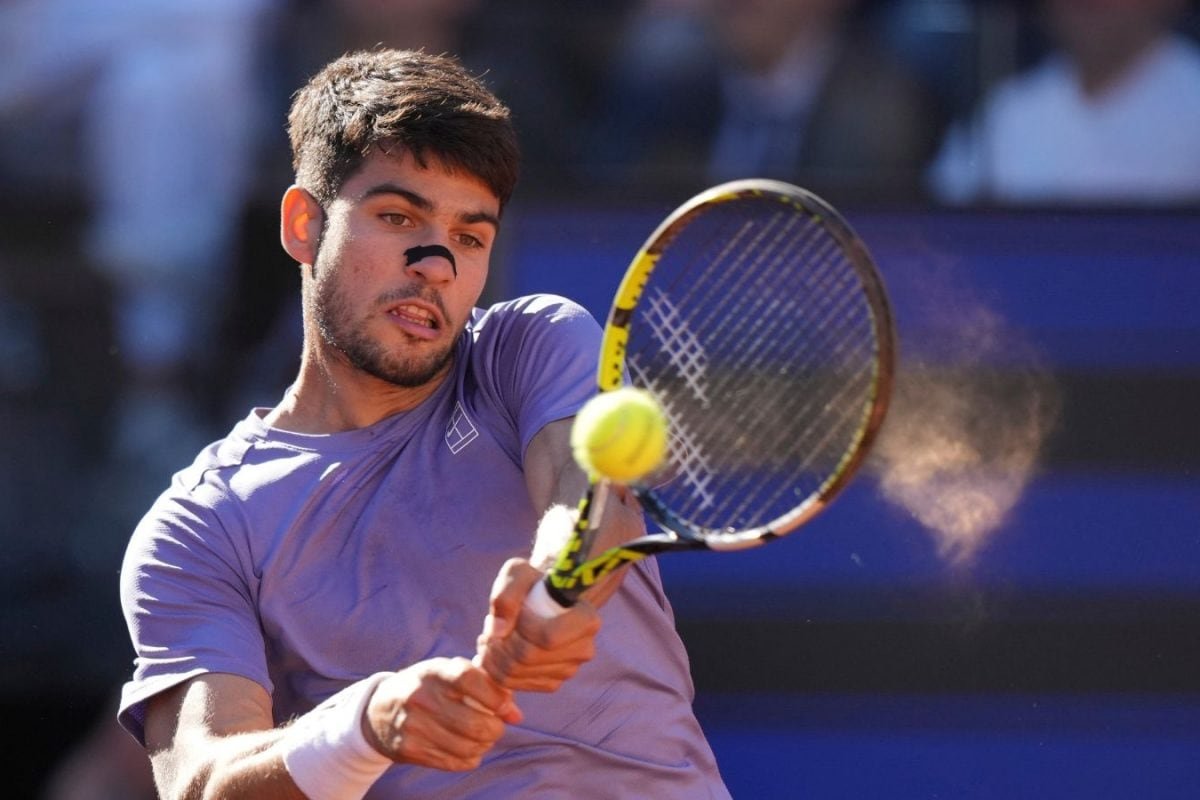 Italian Open: Carlos Alcaraz Sinks Lorenzo Musetti To Seal Finals Berth